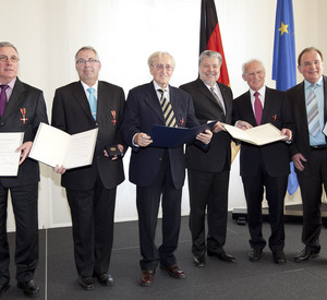 Überreichung des Bundesverdienstkreuzes; Bild: View