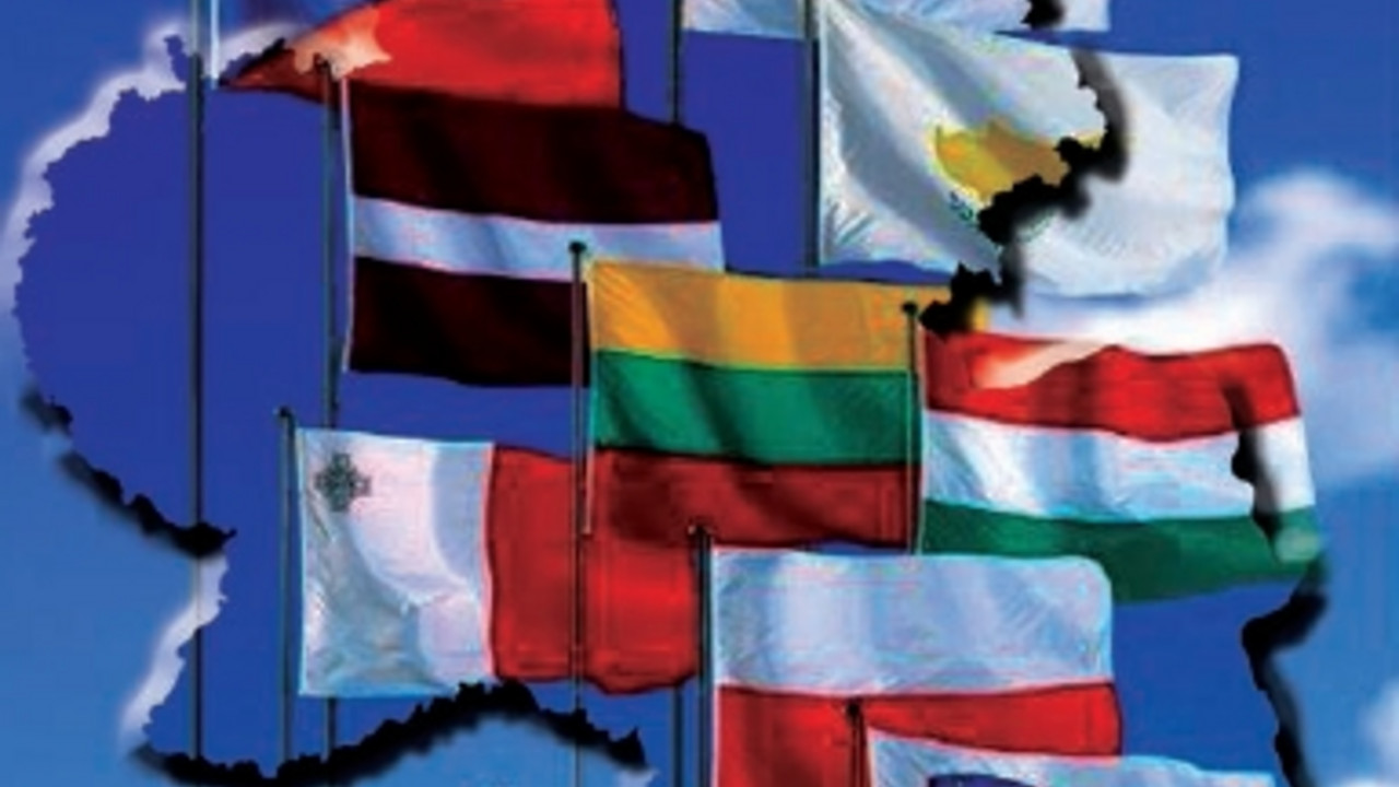 Fahnen europäischer Länder; Bild: rlp-Archiv