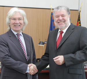 Botschafter Karslıoğlu und Ministerpräsident Beck; Bild: Sämmer