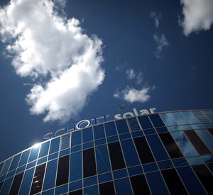 Firmenzentrale Schott Solar AG; Bild: dpa