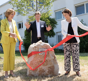 Ministerpräsidentin Malu Dreyer bei der Feier zu 110 Jahren PFW Aerospace GmbH.