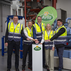 Ministerpräsident Alexander Schweitzer besucht Arla Foods in Pronsfeld