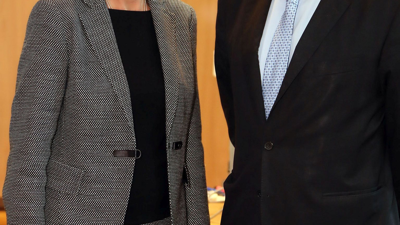 Ministerpräsidentin Malu Dreyer und der französische Botschafter Philippe Etienne; Bild:  Sämmer / © Staatskanzlei