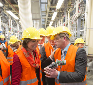 Malu Dreyer zu Besuch bei Ball Packaging in Haßloch; Bild: Voß / © Staatskanzlei RLP
