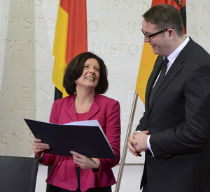 Ministerpräsidentin Malu Dreyer und Sozialminister Alexander Schweitzer; Bild: Peter Pulkowski / © Staatskanzlei