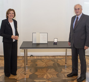Ministerpräsidentin Malu Dreyer und Dr. Jürgen Hartmann