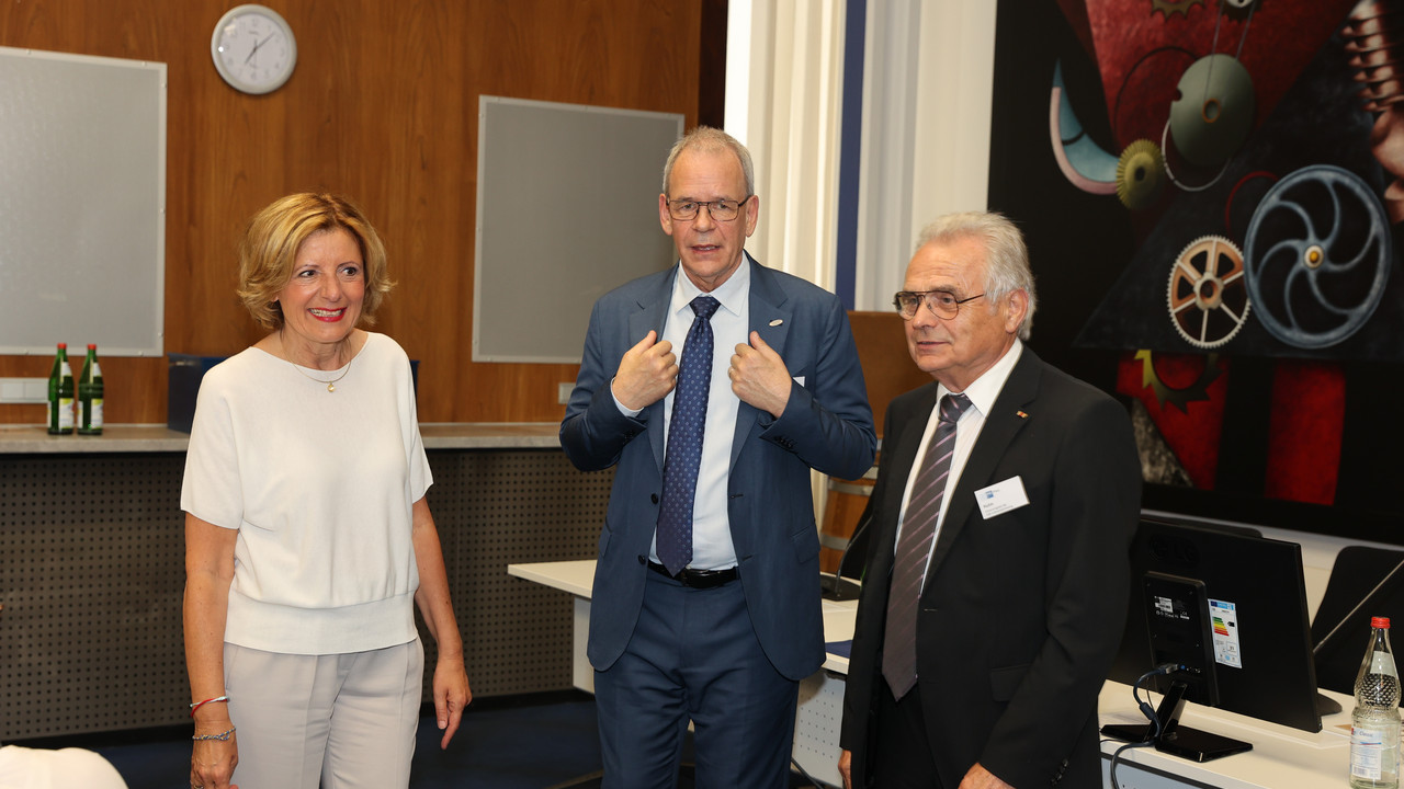 Ministerpräsidentin Malu Dreyer, IHK-Präsident Albrecht Hornbach und früherer IHK-Präsident Willi Kuhn