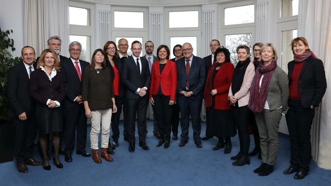 Teilnehmerinnen und Teilnehmer der gemeinsamen Sitzung