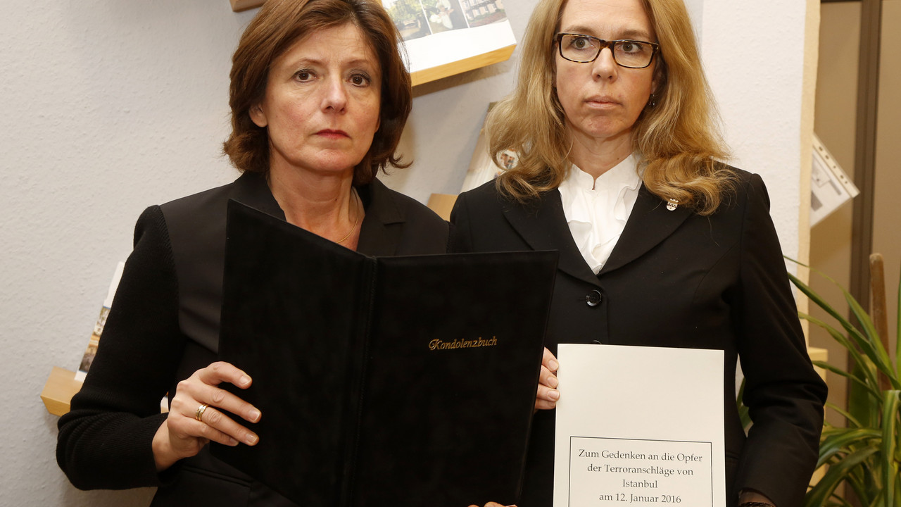 Ministerpräsidentin Malu Dreyer mit der Oberbürgermeisterin der Stadt Bad Kreuznach, Dr. Heike Kaster-Meurer