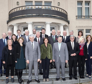 Ministerrat und Vertreter der Kommunalen Spitzenverbände trafen sich im Gästehaus der Landesregierung zum Austausch; Bild: Pipprich © Staatskanzlei