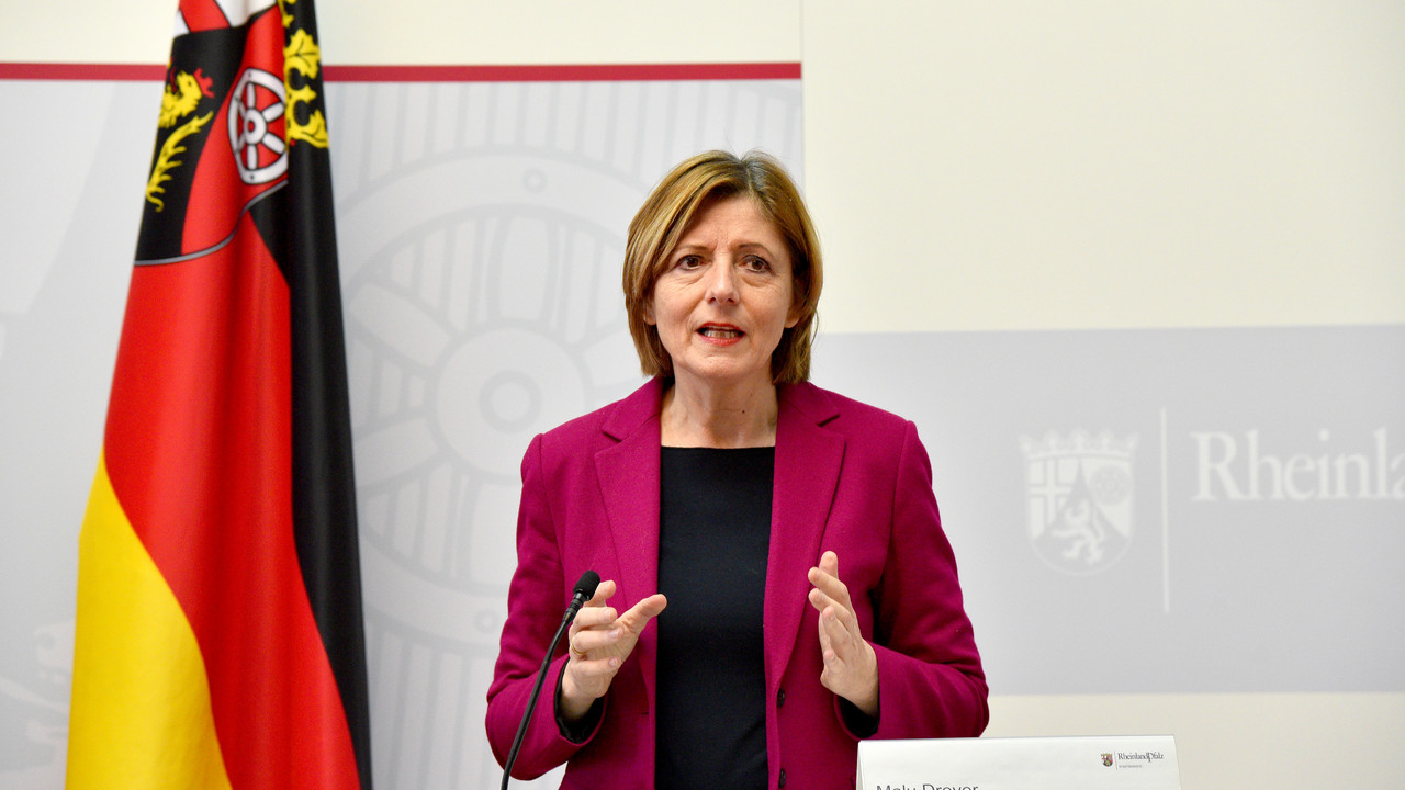 Ministerpräsidentin Malu Dreyer informiert über die Ergebnisse der Bund-Länder-Gespräche