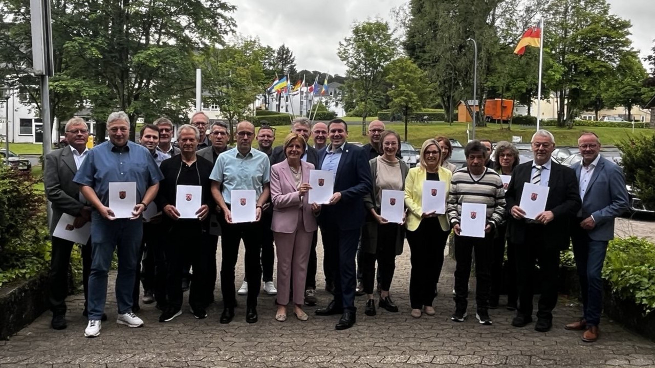 PEK-Bescheidübergabe VG Arzfeld