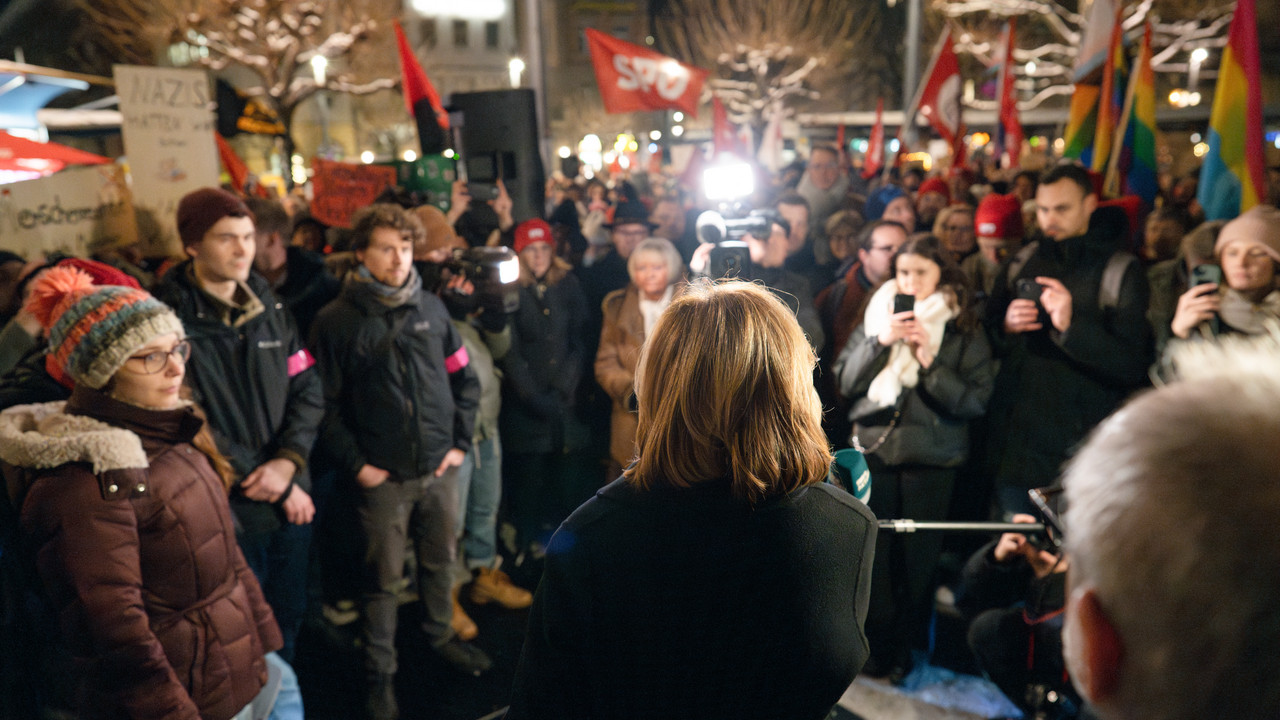 Zeichen gegen Rechts. Demo in Mainz.