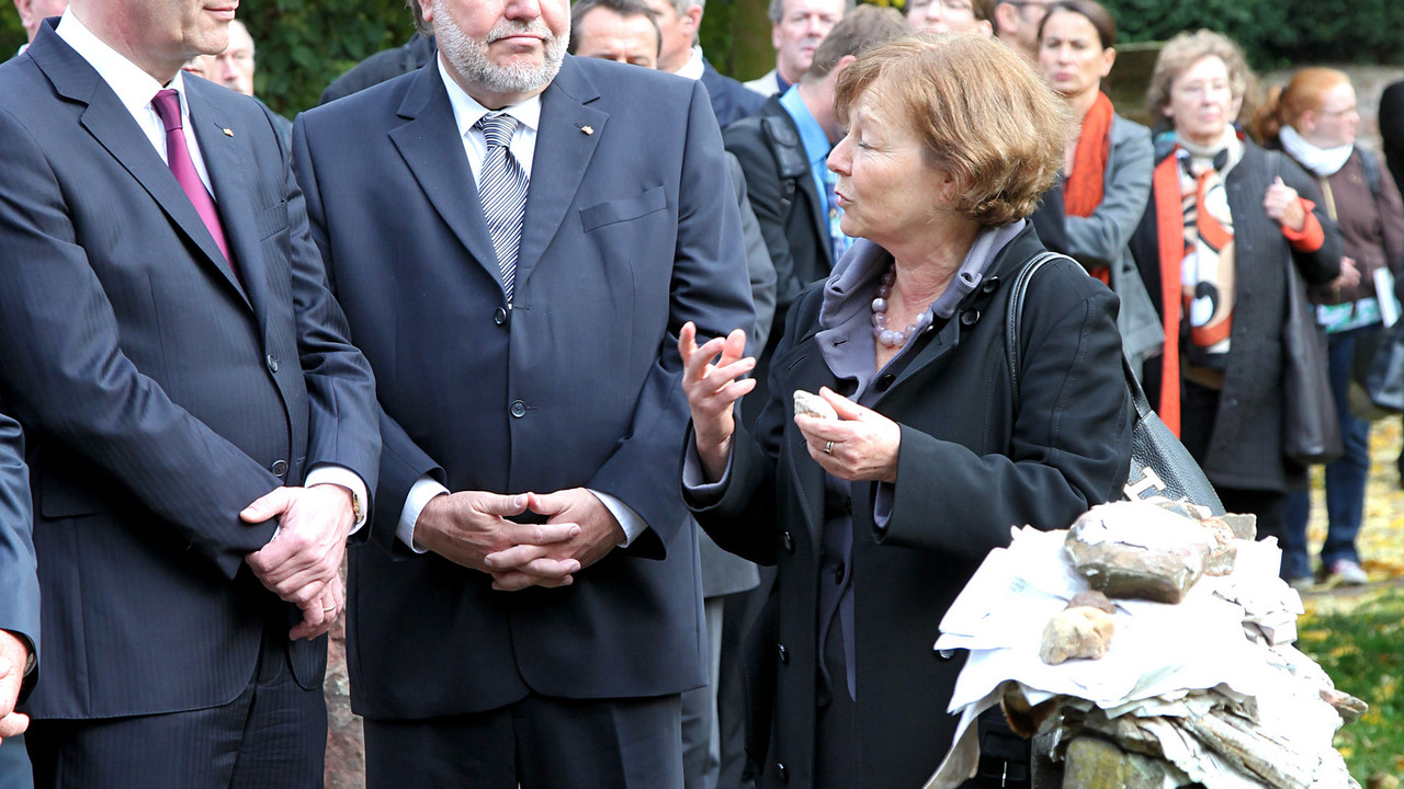 Bundespräsident Christian Wulff, Ministerpräsident Kurt Beck und Stella Schindler-Siegreich,Vorsitzende der jüdischen Gemeinde in Mainz; Bild: stk