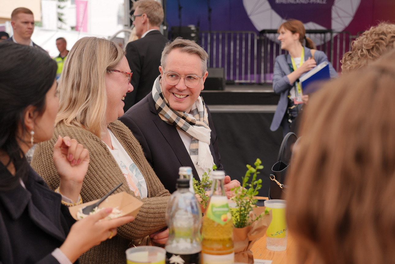 Ministerpräsident Alexander Schweitzer auf dem Rheinland-Pfalz-Tag