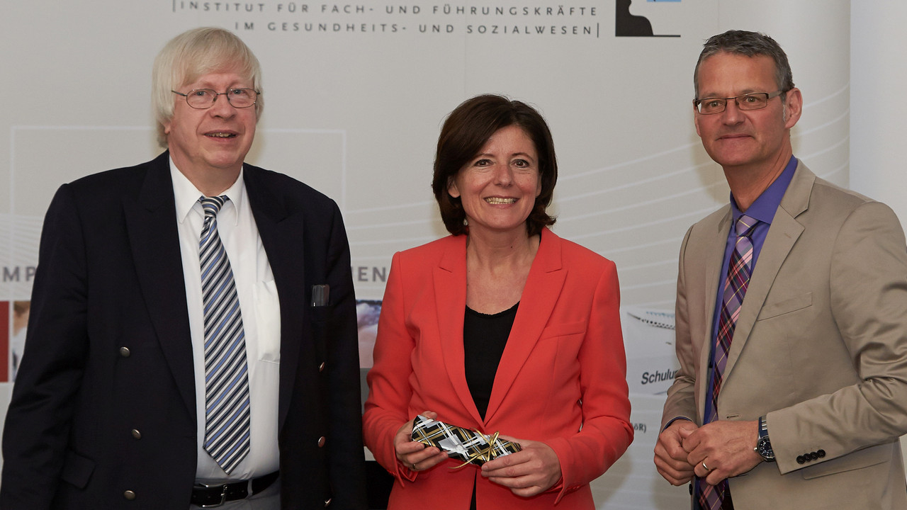 Ministerpräsidentin Dreyer in der Rhein-Mosel-Fachklinik in Andernach; Bild: Thomas Frey