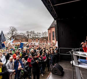 Ministerpräsidentin Malu Dreyer auf der Kundgebung „Demokratie schützen – Rechtsextremismus stoppen“