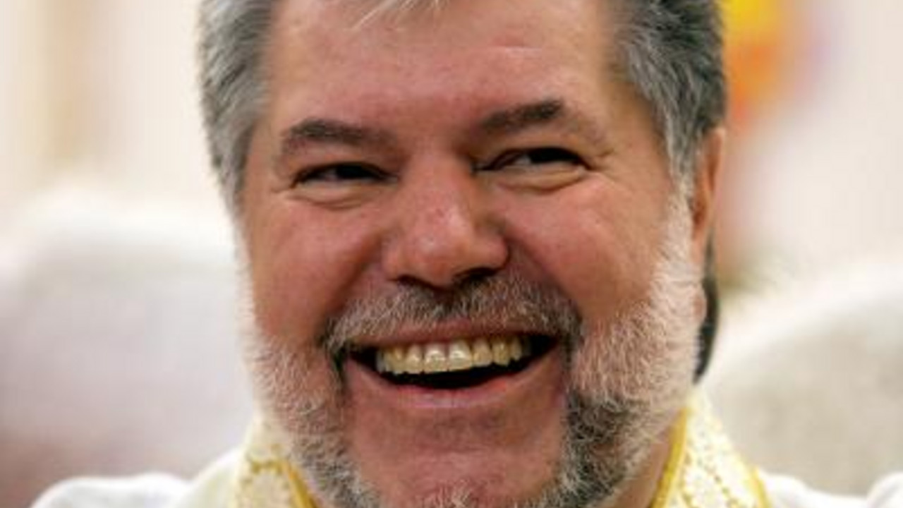 Ministerpräsident Beck als Engel bei der Landtagsfastnacht; Bild: dpa