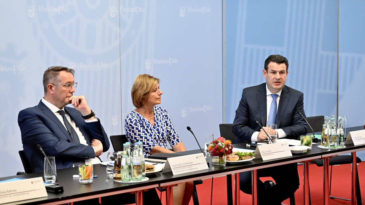 Bundesarbeitsminister Hubertus Heil trifft Ministerpräsidentin Malu Dreyer und RLP-Arbeitsminister Alexander Schweitzer.