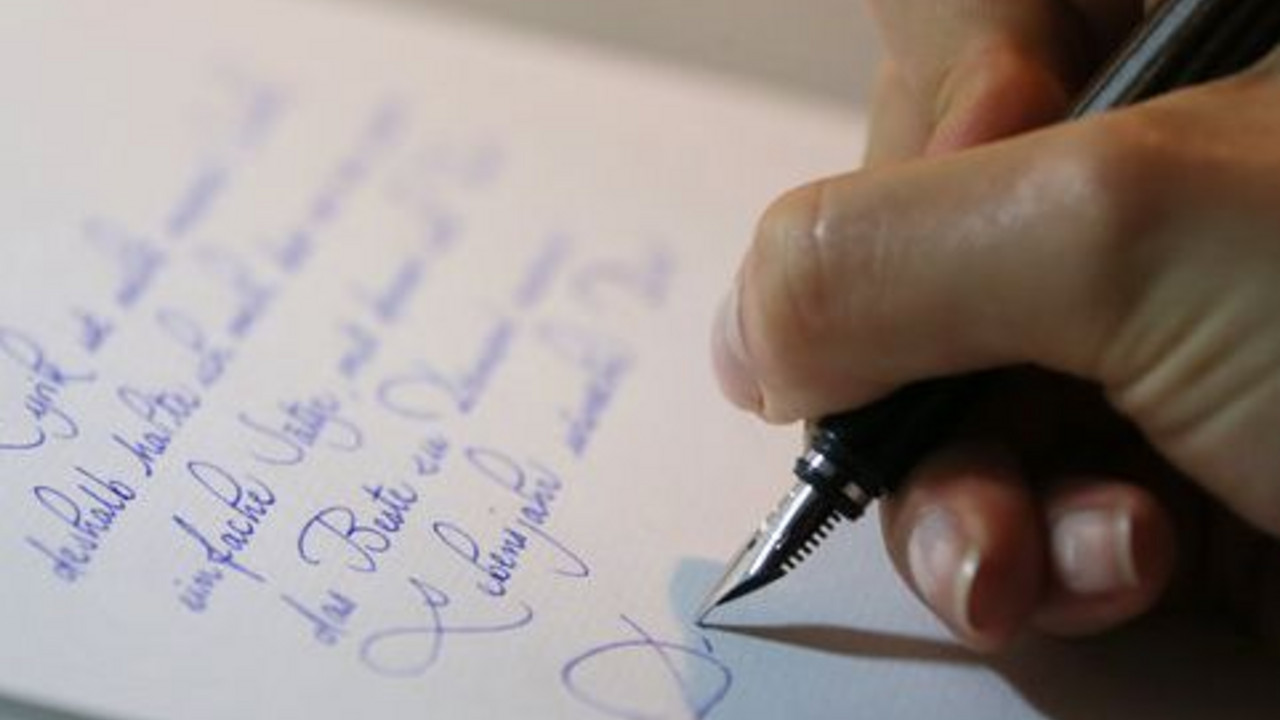 Beim Literatur-Nachwuchswettbewerb „Durchschrift“ können Nachwuchstalente ihr Können unter Beweis stellen