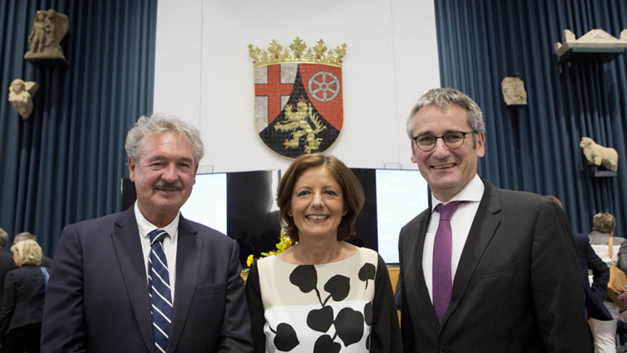 Ministerpräsidentin Malu Dreyer mit dem luxemburgischen Außenminister Jean Asselborn und Landtagspräsident Hendrik Hering