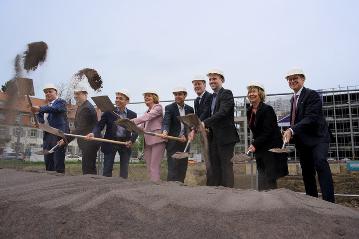 Spatenstich für den Neubau von TRON-Mainz.