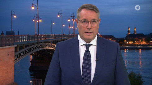 "Wer bestellt, bezahlt." Tagesthemen-Interview