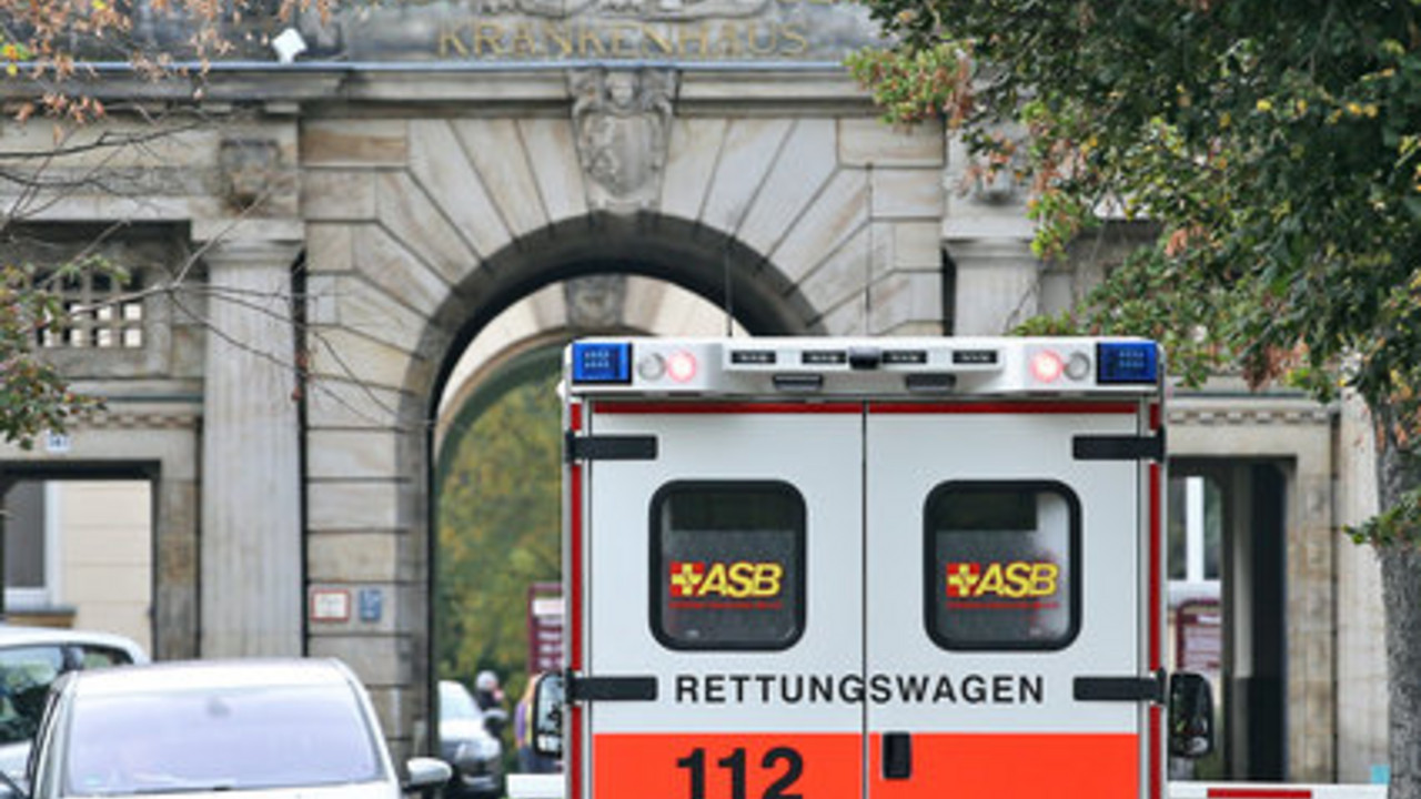 Schnelle Hilfe ist bei einem Schlaganfall entscheidend; Bild: dpa