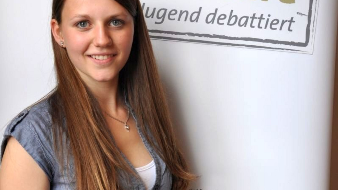 Mona Offenberg; Bild: Jugend debattiert