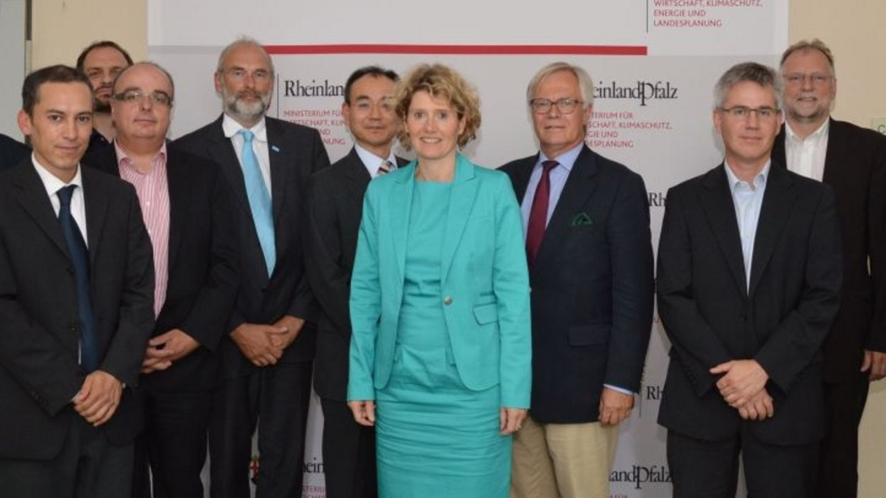 Wirtschaftministerin Lemke mit Teilnehmern der Japanreise. Bild: Wirtschaftministerium rlp