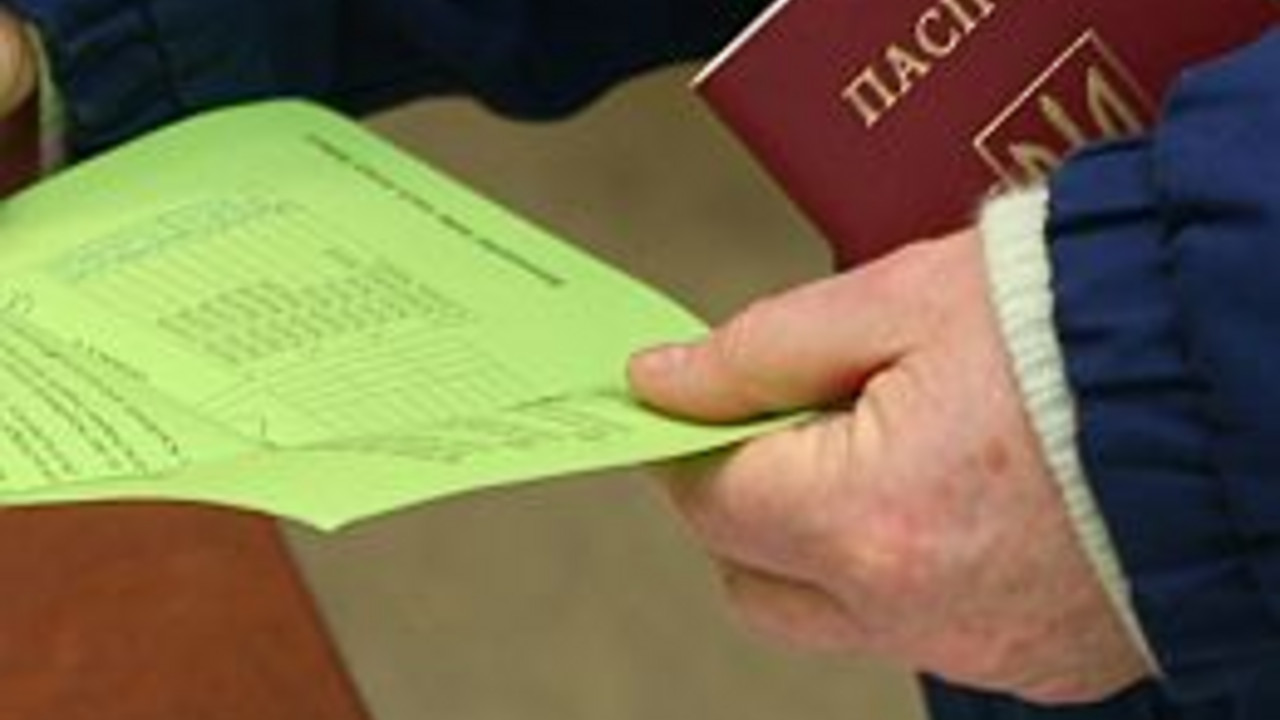 Wahl des Ausländerbeirates; Bild: dpa
