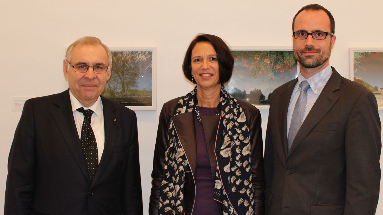 Markus Meli, Generalkonsul der Eidgenossenschaft Schweiz, Christine Schraner Burgener, Botschafterin der Eidgenossenschaft Schweiz und Staatssekretär Clemens Hoch, Chef der Staatskanzlei