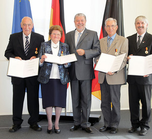 Verdienstmedaille; Bild Sämmer