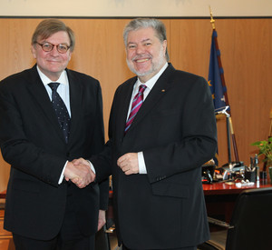 Ministerpräsident Beck und Botschafter Poulsen-Hansen; Bild: Sämmer / © Staatskanzlei