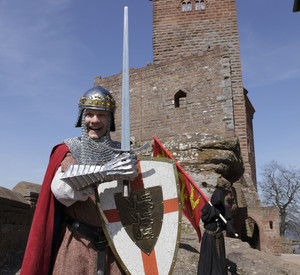 Ritterleben auf der Burg Trifels; Foto: GDKE Rheinland-Pfalz / Pfeuffer