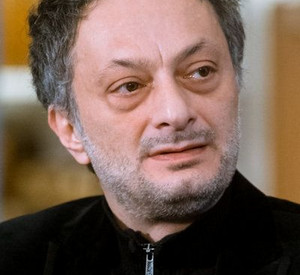 Schriftsteller Feridun Zaimoglu ist der neue Mainzer Stadtschreiber; Bild: dpa