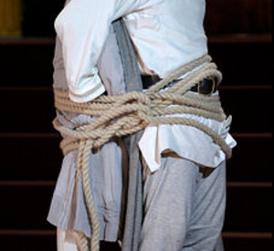 Gustav Peter Wöhler als Gunther und Christoph Maria Herbst als Hagen
