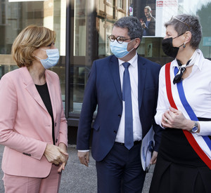 Ministerpräsidentin Malu Dreyer, Jean Rotter, Präsident der Région Grand Est, und Sandra Fischer-Junck, Bürgermeisterin von Weißenburg/Wissembourg